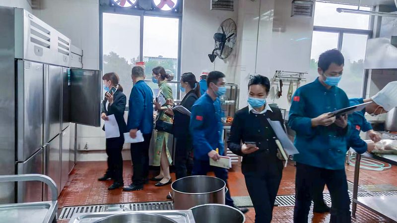 食品代工贴牌定制：揭秘一站式生产流程
