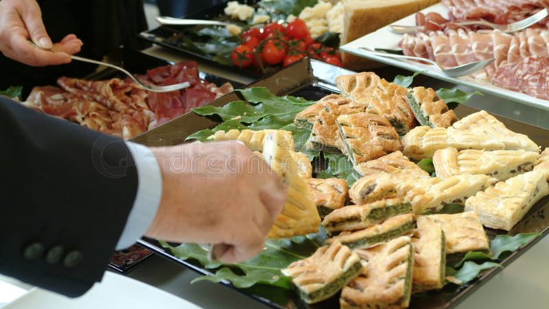 餐饮食材配送流程：从源头到餐桌的食品安全保障**